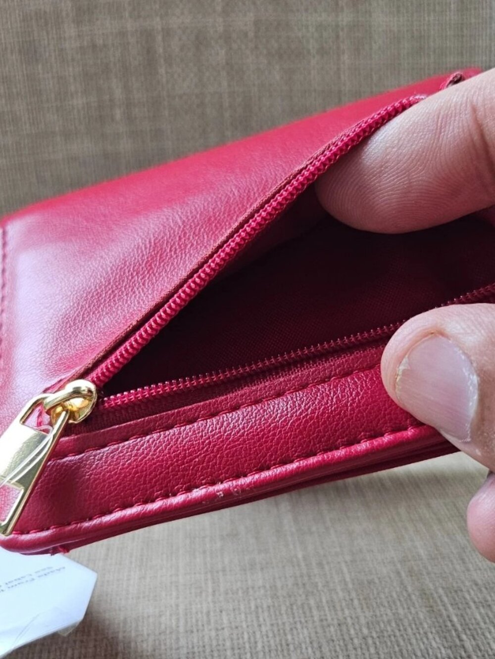 Time And Tru Women Wallet Cardholder Red Faux Leather Vegan Bifold Purse NWT - Picture 7 of 12